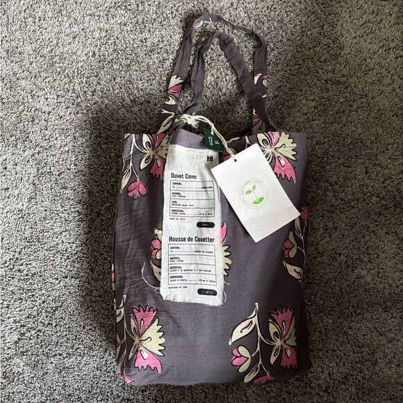 NWT Urban Outfitters Delia Boho Duvet Cover. Twin XL - Picture 3 of 5